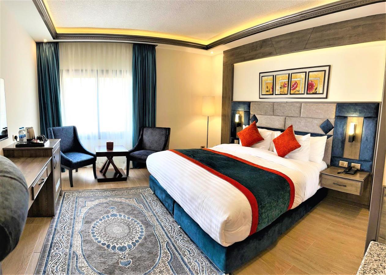Petra Canyon Hotel Вади Муса Экстерьер фото